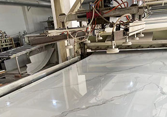 Panel-de-pared-UV-生产线-5