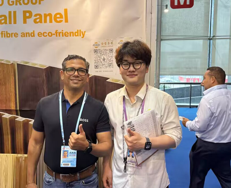 La-135RD-Feria-de-Cant&oacute;n-Guangzhou2024.6